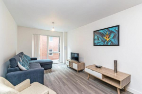 Spacious Central Manchester 2 Bed Apartment